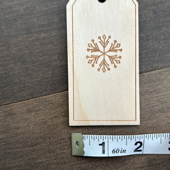 MY MIND’S EYE Christmas Holiday Titles Etched Wood Goft Tag Set, Velvet Ribbon 7 - Picture 4 of 10